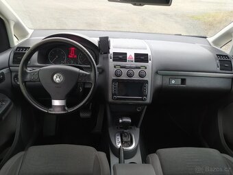 Volkswagen Touran 2.0 TDI, 7 míst, DSG - 10