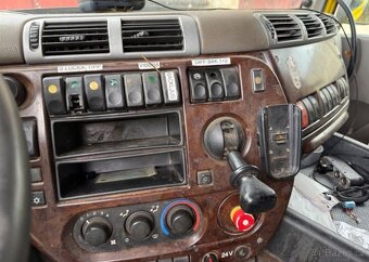 DAF CF 85.450 Sklápeč nafta - 10