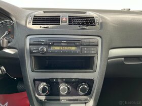 Škoda Octavia 1.6TDI DSG, Klima, Tažné - 10