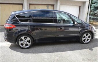 Ford S-max Individual 2.0i, 149kW, 7mist - 10