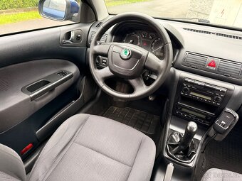 Octavia 1.9 TDi Tour 74 kW 2009 klima - 10