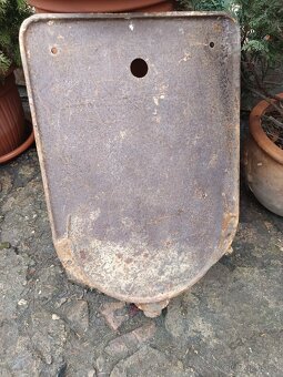 Stará litinová výlevka - 10