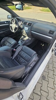 VW GOLF V R32 - 10