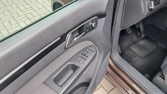 Volkswagen Touran, 1.4 TSI / 103KW HIGHLINE - 10