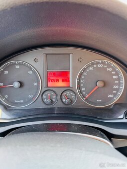 VW Golf V 1.9 TDi - 10