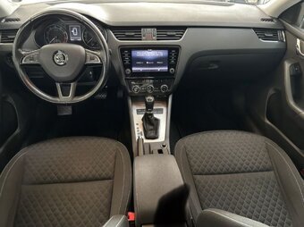 ŠKODA OCTAVIA COMBI 1.4 TSI DSG 110KW DRIVE - 10