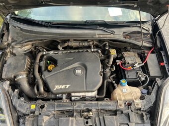 fiat grande punto - 10