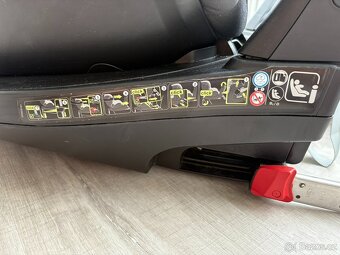 Prodaám Britax Römer Dualfix i-Size – otočná autosedačka - 10