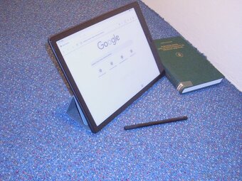 Onyx Boox Max Lumi 2 - velký E-Ink tablet, čtečka e-knih - 10