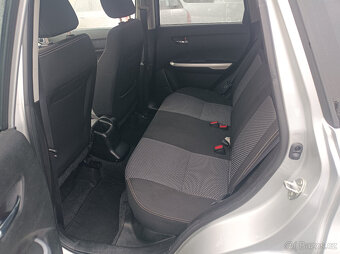 Suzuki Vitara, 1.6-88 kw,navi,kamera,s.kniha - 10