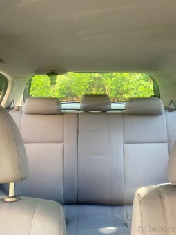 Nissan Almera 1.5 Benzín - 10