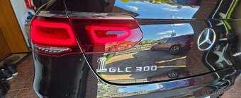 GLC 300 4MATIC KUPÉ AMG - 10