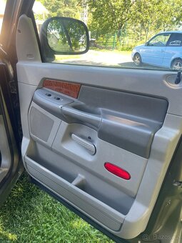 DODGE RAM 1500 - 10