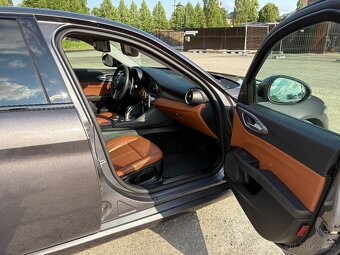 Alfa Romeo Gulia 2,2jtd 132kw - 10