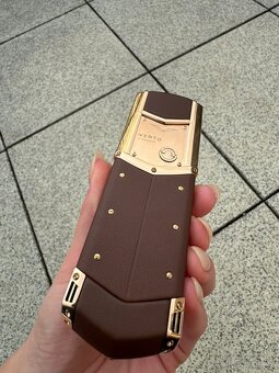Prodám Vertu Signature - 10