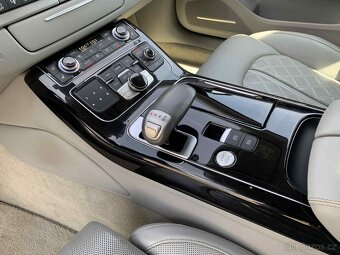 Audi A8 3.0 TDI 193 KW/QUATTRO/Webasto/Kůže/Top výbava/2017 - 10