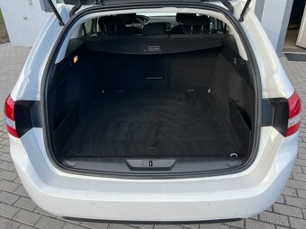 Peugeot 308 1.5HDi 96kW PARK.KAMERA - 10