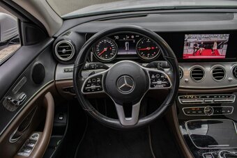 Mercedes-Benz E 220D 4MATIC - 10