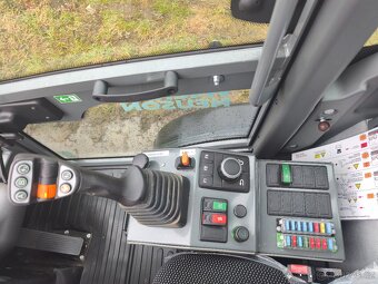 Nový nakladač Wacker Neuson WL60 - 10