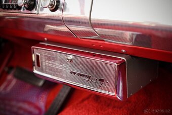 Plymouth Fury Convertible - 10