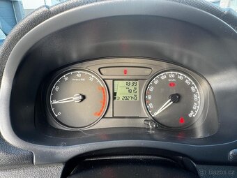 Škoda Fabia II 1.2HTP 44Kw Klima - 2x kola - 10