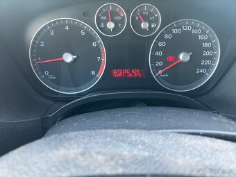 Ford Focus Mk2 1.6 benz.74kw temp. klima, rozmraz. - 10