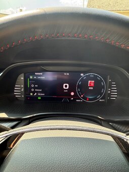 ŠKODA OCTAVIE RS 2,0 TSI/180 KW DSG - 10