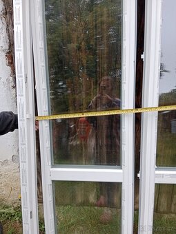 Balkonové dvoukřídlé dveře a okno - 10