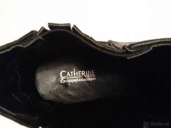 nove damske kotnikove boty CATHERINE - 10