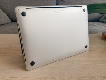 JAKO NOVÝ - MacBook Pro 13" (2018) - MAX KONFIGURACE - 10