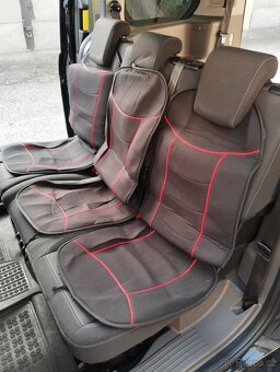 Ford Tourneo Connect - 10