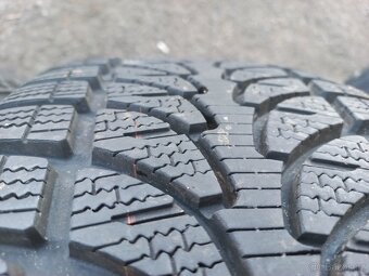 Sada Orig ALU kol Mercedes benz 235/60R18 zimní - 10