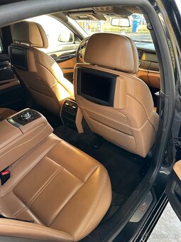 BMW 740d F01 - 10