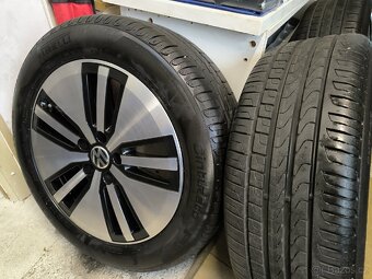ALU kola Passat Superb 5x112 r17, Originál,+TPMS,Pirelli 98% - 10