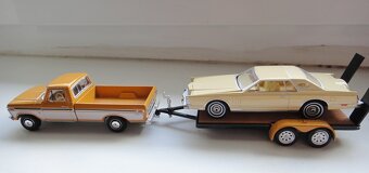 KOVOVY MODEL FORD F250 PICK UP - 10