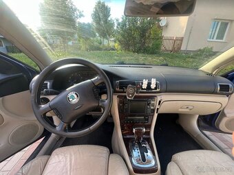 Škoda Superb 2.8 V6 - 10