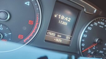 Audi Q3 Quattro S-Line - 10