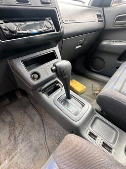 Toyota RAV4 2,0 16V 95kw 4x4 AUTOMAT - 10
