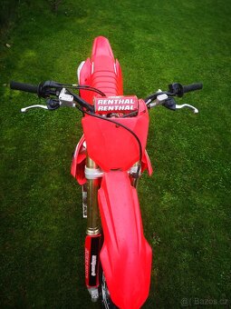 Honda CRF 450R, r.v. 2024 se startérem. - 10