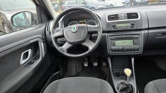 ŠKODA ROOMSTER 1.4 16V YOUNG - 10
