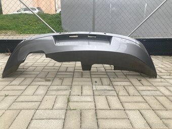 Alternátor a zadní nárazník Z4 E85 - 10