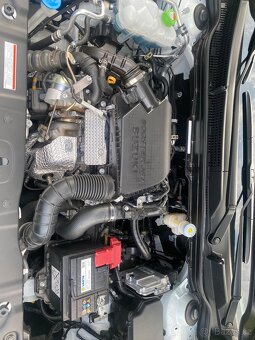 Suzuki S-Cross Hybrid - 10