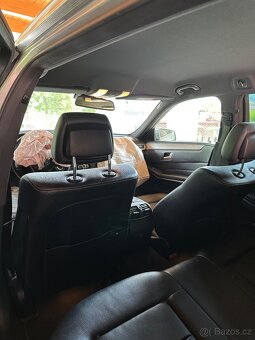 Mercedes E350 4MATIC - 10