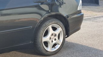Lexus IS200 - 10