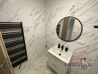 Pronájem bytu 30 m2, 1+kk, ul. Rooseveltova, Opava - 10