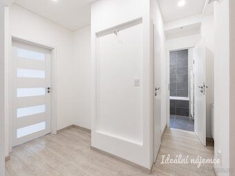 Pronájem bytu 3+1, Rosečská, Krč, 32900 Kč/měs, 84 m2 - 10