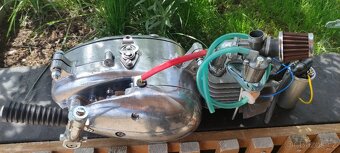 Motor 50m3 pionýr 21 - 10