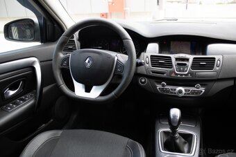 Renault Laguna Grandtour Grand 2.0 dCi Black Edition - 10