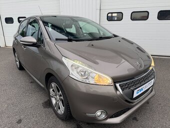 Peugeot 208 1,2 VTI 82 Allure 62KW 2012 - 10