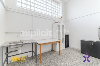 Prodej skladu a haly 3 394 m², pozemek 6 552 m² Zlín - Malen - 10